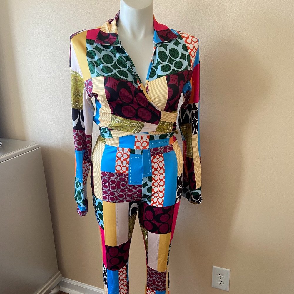 Plus Patchwork Leggings set with Tie Front Top